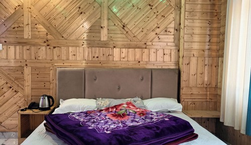 Luxury-Doppelzimmer, Bergblick