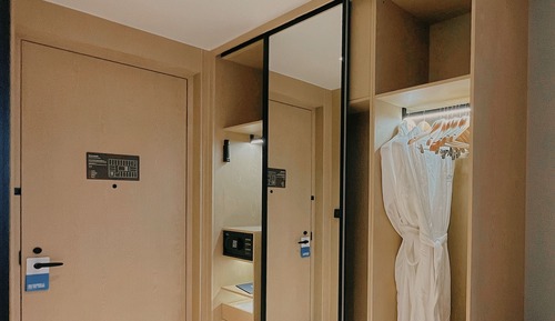 Zimmer, 1 King-Bett, Stadtblick