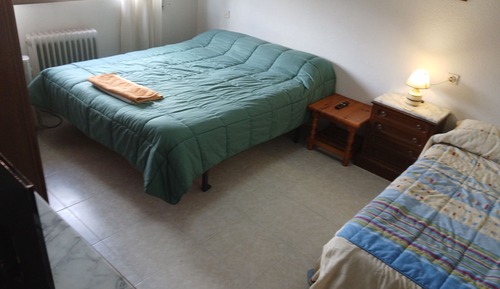 Gemeinsamer Schlafsaal, 1 Schlafzimmer, eigener Pool, Gartenblick