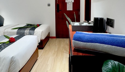 Standard-Doppel- oder -Zweibettzimmer