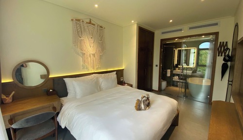 Superior-Suite, Balkon, Gartenblick