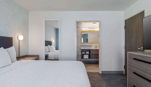 Suite, 1 King-Bett, barrierefrei (Hearing)