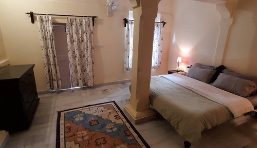 Deluxe-Zimmer, Blick auf den Innenhof