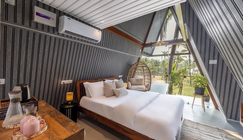 Luxury-Zimmer, Balkon, eingeschränkter Meerblick
