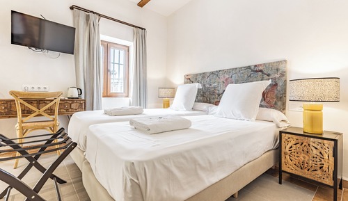 Zweibettzimmer, rollstuhlgeeignete Dusche