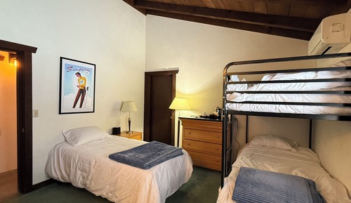 Standard-Dreibettzimmer