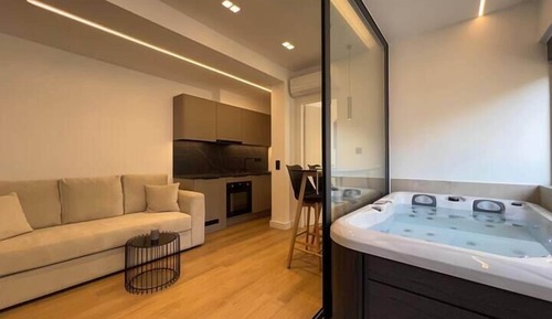 Luxury-Apartment