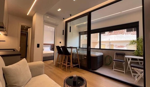Luxury-Apartment