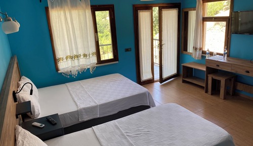 Standard-Dreibettzimmer