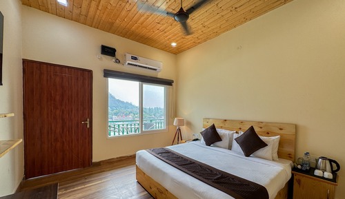 Premium-Doppelzimmer, Terrasse, Bergblick
