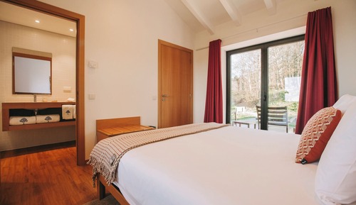 Standard-Doppelzimmer, Gartenblick