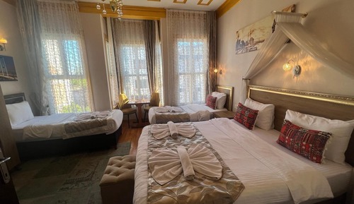 Familien-Vierbettzimmer, Stadtblick