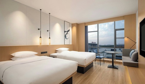 Premier-Zimmer, 2 Doppelbetten, Stadtblick