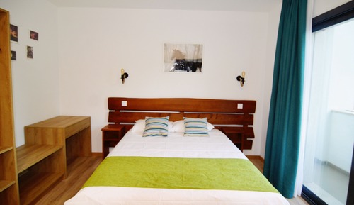 Comfort-Doppelzimmer, eigenes Bad, Talblick