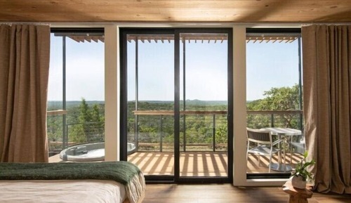 Luxury-Suite, Hügelblick