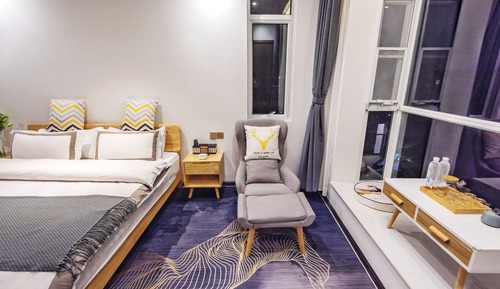 Luxury-Doppelzimmer, eigenes Bad, Bergblick