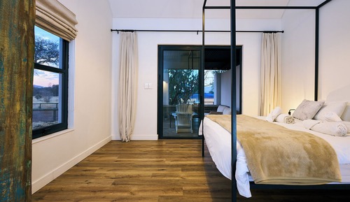 Standard-Doppelzimmer, Gartenblick