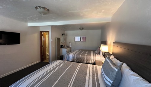 Traditional-Doppelzimmer, 2 Queen-Betten