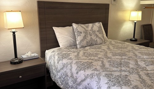 Basic-Einzelzimmer, 1 Queen-Bett