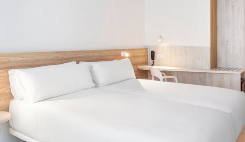 Zweibettzimmer