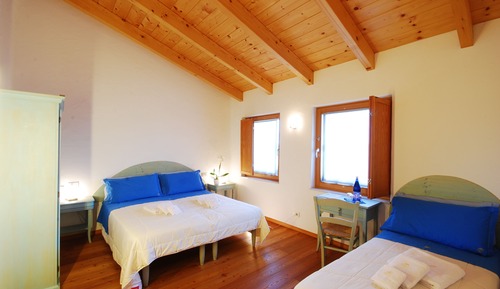 Deluxe-Doppel- oder -Zweibettzimmer