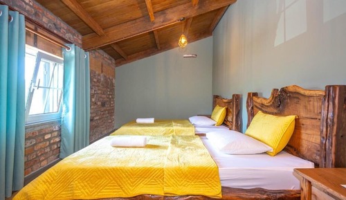 Zweibettzimmer, Bergblick