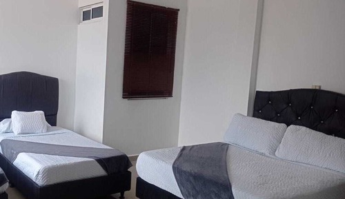 Economy-Dreibettzimmer