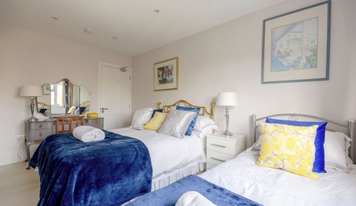 Luxury-Doppel- oder -Zweibettzimmer, Blick auf den Innenhof