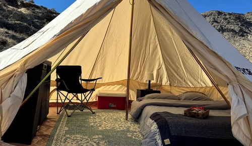 Luxury-Zelt, Bergblick