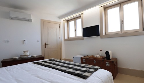 Standard-Doppel- oder -Zweibettzimmer
