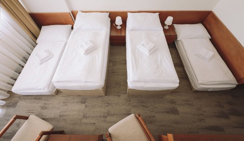 Economy-Zimmer, Mehrere Betten, Nichtraucher, Bergblick