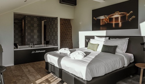 Superior-Suite, 1 Schlafzimmer, Whirlpool, Gartenblick