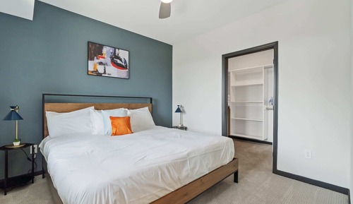 Deluxe-Apartment