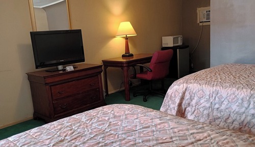 Basic-Vierbettzimmer