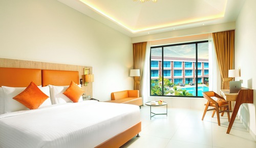 Luxury-Zimmer, Poolblick