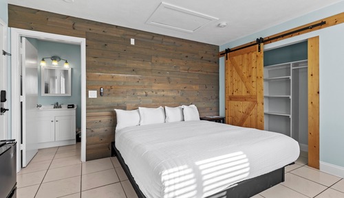 Zimmer, 1 King-Bett, Haustiere gestattet (Oceanfront Inn Room #2 )