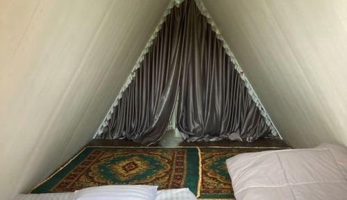 Deluxe-Vierbettzimmer, Gartenblick