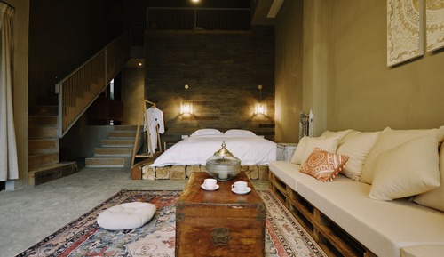Design-Doppelzimmer, Hügelblick
