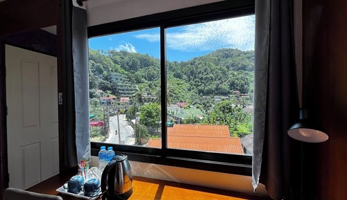 Standard-Doppelzimmer, Bergblick