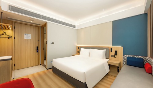 Standardzimmer, 1 King-Bett, Stadtblick