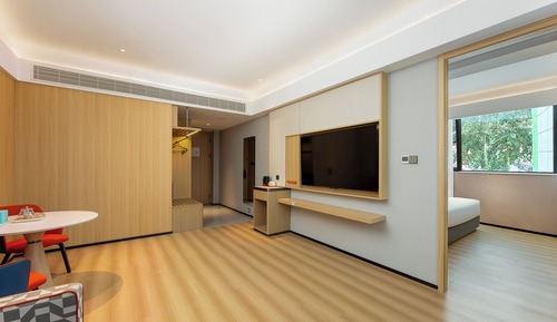Suite, 1 King-Bett, Stadtblick