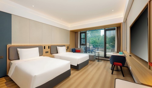 Standardzimmer, 2 Doppelbetten, Balkon