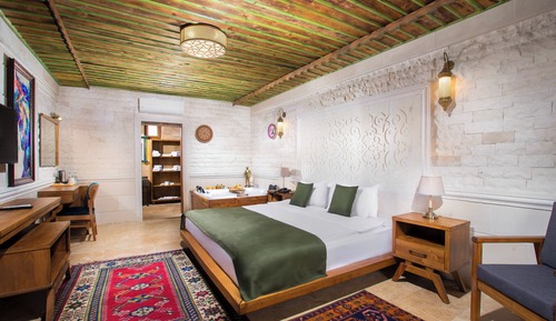 Elite-Zimmer, 1 King-Bett, Talblick