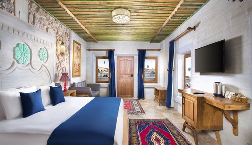 Comfort-Zimmer, 1 King-Bett, Nichtraucher, Talblick