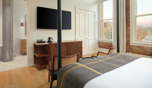 Suite, 1 King-Bett, Nichtraucher, Eckzimmer (View)