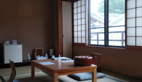 Economy-Zweibettzimmer