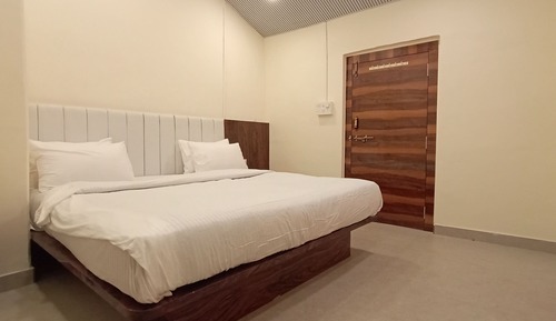 Standard-Doppelzimmer, Talblick