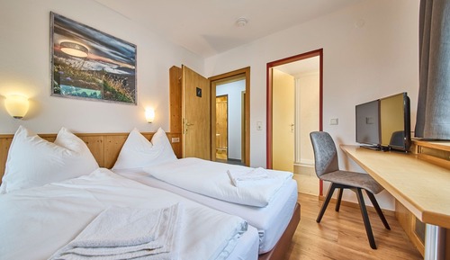 Classic-Vierbettzimmer, Balkon, Bergblick