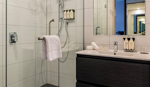 Deluxe-Zimmer, 1 King-Bett, Hafenblick