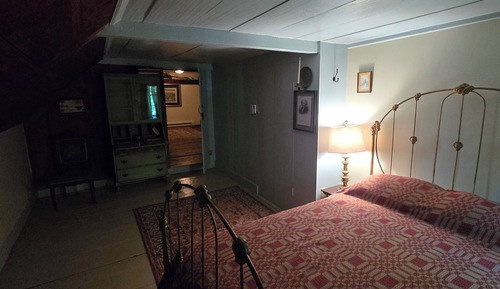 19th Century Suite, Upstairs, Shared Bath